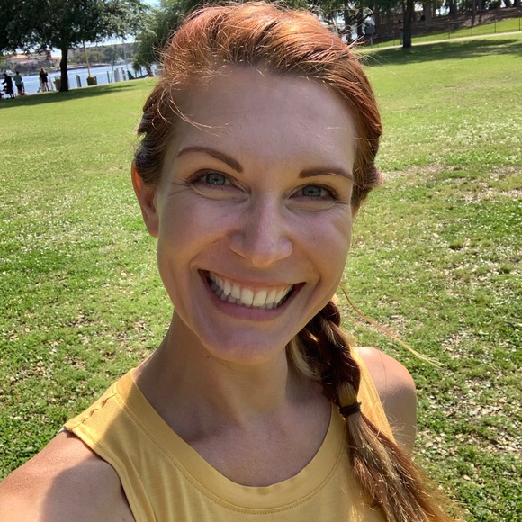 Meet your Posher, Pamela - Picture 5 of 7